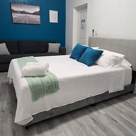 Cozy Private Room South Miami Heights 외부 사진