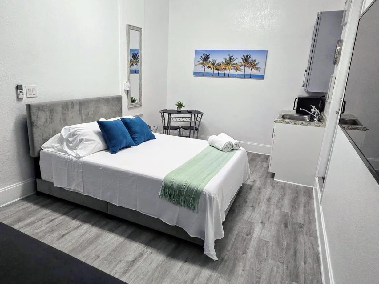 Cozy Private Room South Miami Heights 외부 사진